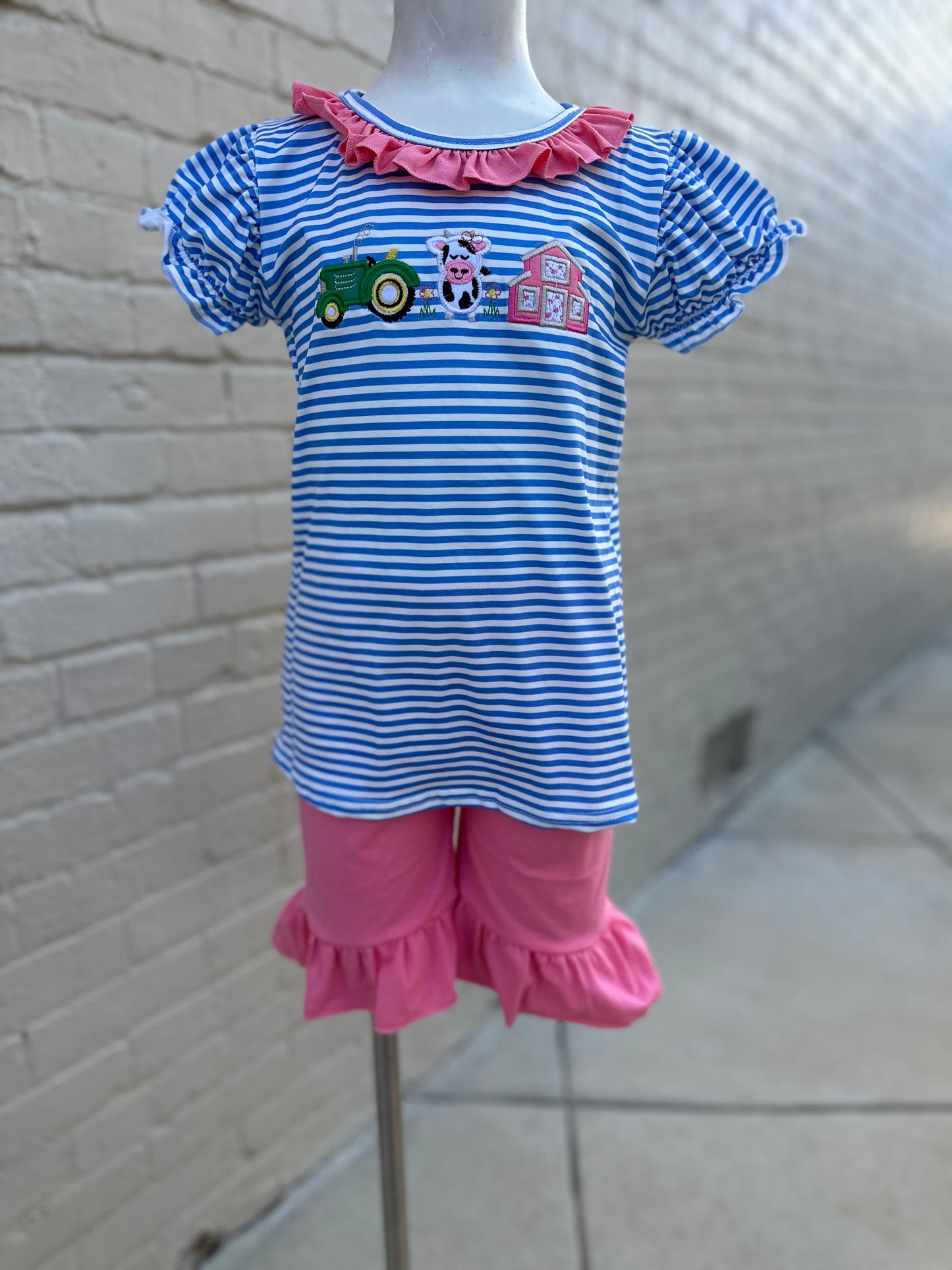 Girls ruffle farm set