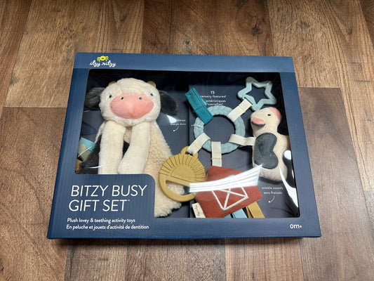 Itzy Ritzy Bitzy busy gift set farm